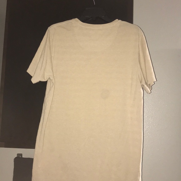 Pac-sun t-shirt by On The Byas. - Picture 4 of 4